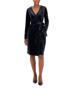 Alfani Women's Velvet Long-Sleeve Wrap Dress, Created For Macy's 10 Alfani Women's Velvet Long-Sleeve Wrap Dress, Created For Macy's -VINCE CAMUTO Shop 22044258 fpx
