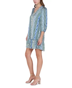 Black Tape Light Satin V-Neck Ruffled-Hem Mini Dress 11 Black Tape Light Satin V-Neck Ruffled-Hem Mini Dress -VINCE CAMUTO Shop 23776529 fpx