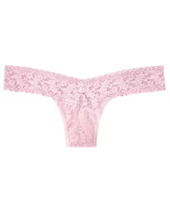 HANKY PANKY Signature Lace Women's 4911 Low Rise Thong 15 HANKY PANKY Signature Lace Women's 4911 Low Rise Thong -VINCE CAMUTO Shop 2789368 fpx
